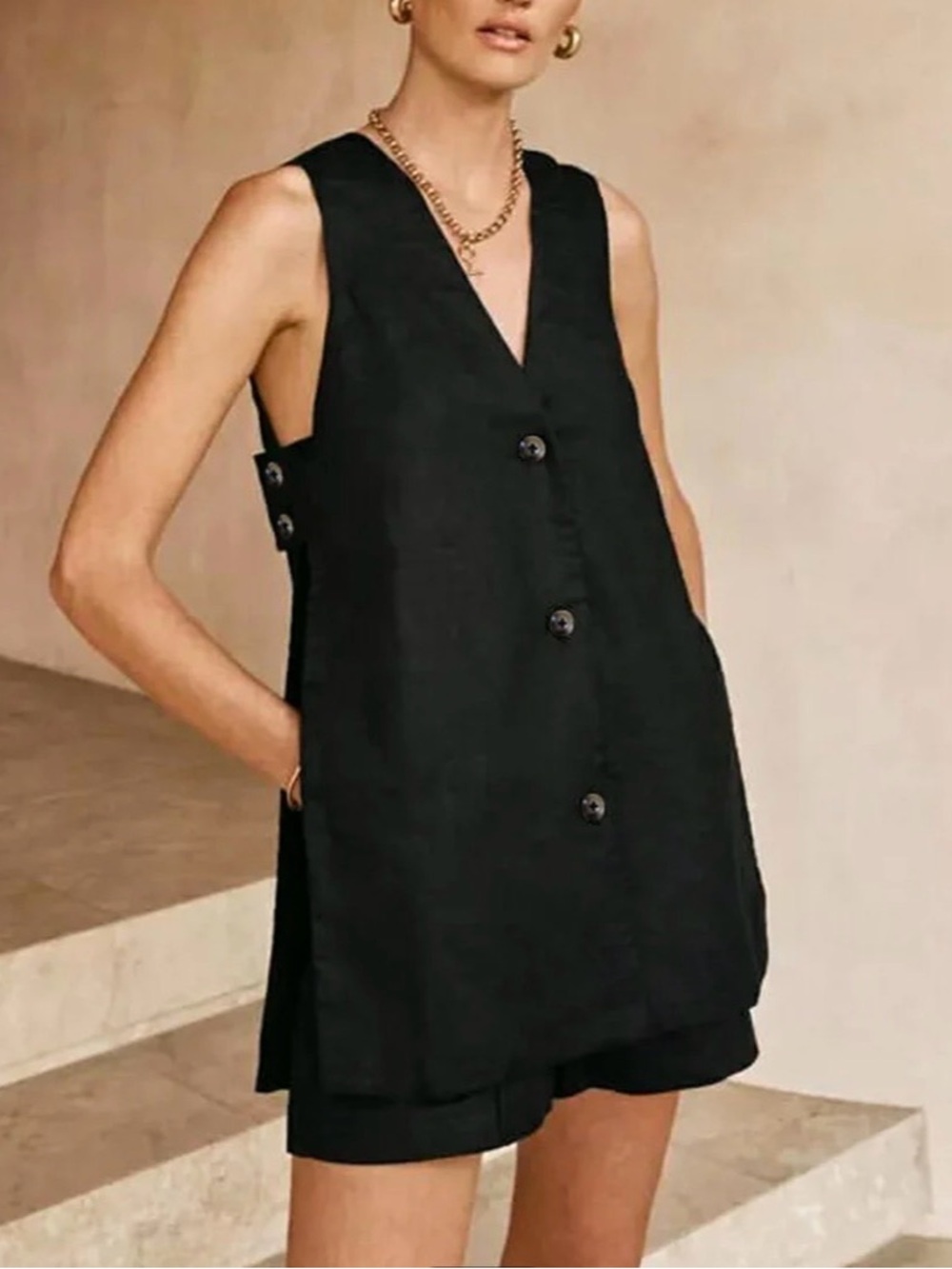 Commense Black Sleeveless Button-Front Mini Tunic
